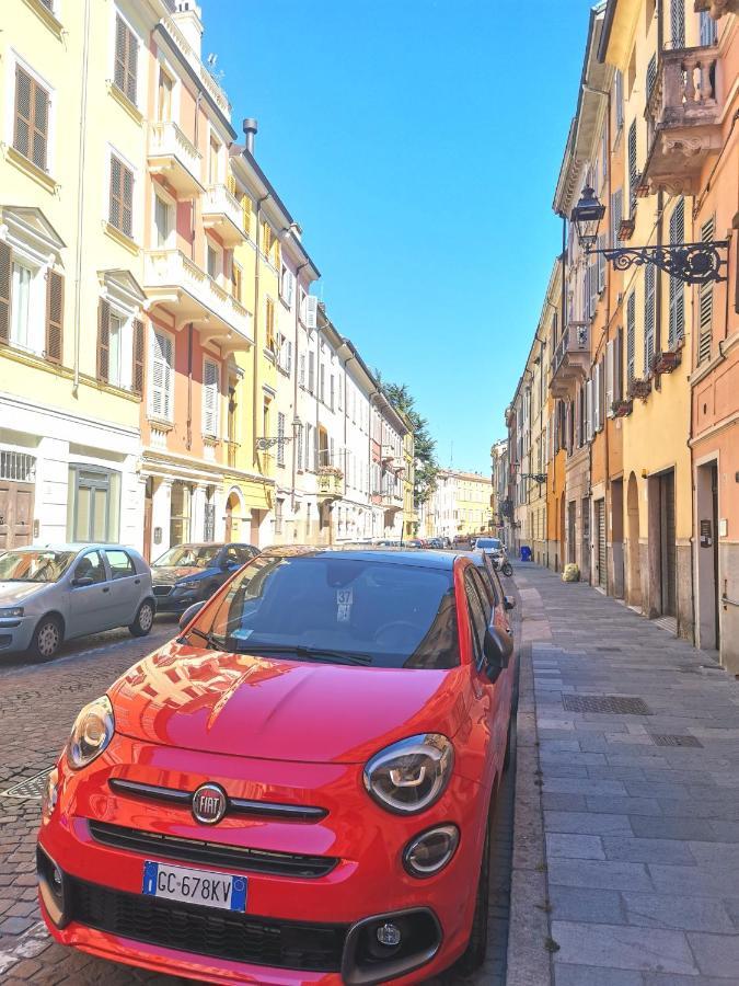 Parma Borgo Antico I I I Free Privat Parking Apartman Kültér fotó