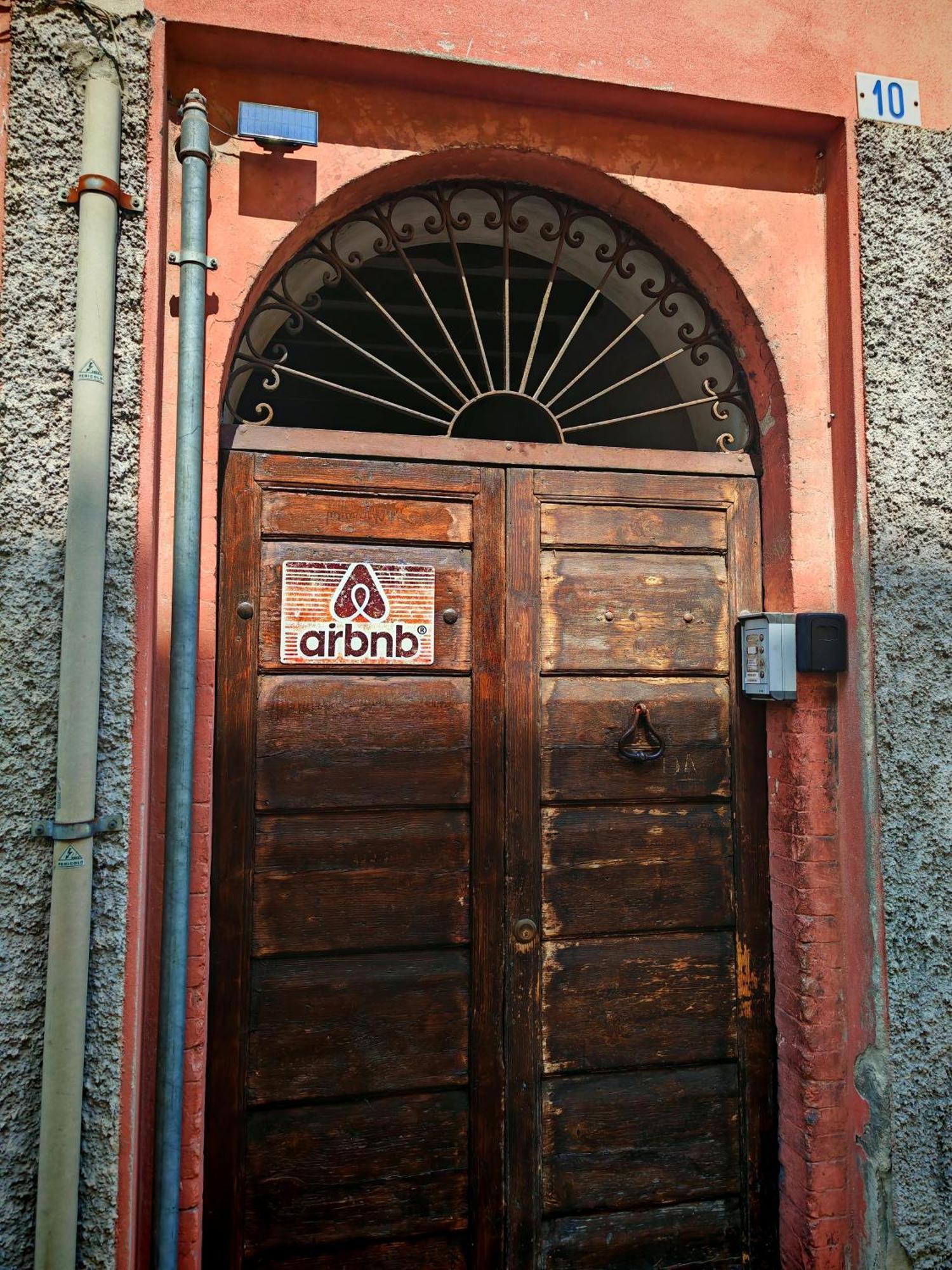 Parma Borgo Antico I I I Free Privat Parking Apartman Kültér fotó